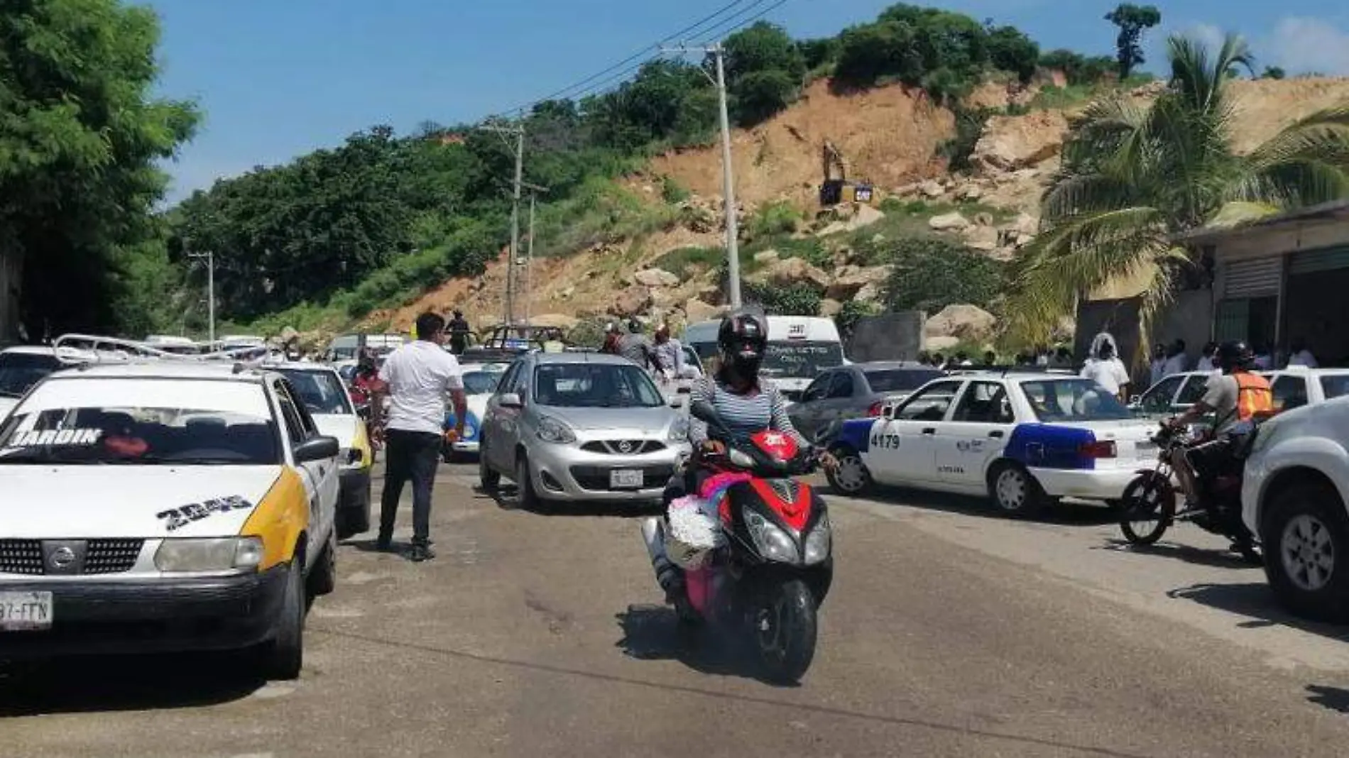 Bloqueo zona poniente guerrero acapulco